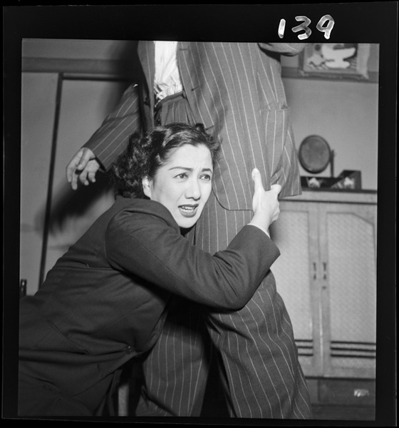 轟夕起子 舞台『自由学校』 ジャパンサーチ