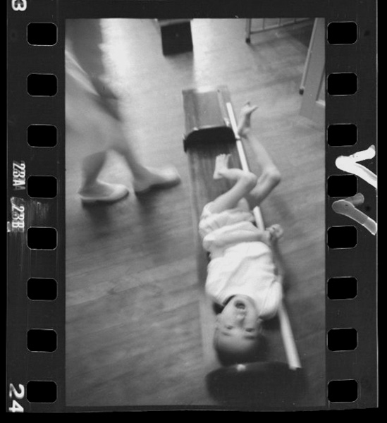 「生の証人たち 川上重治写真集」掲載 00005-00090-0006