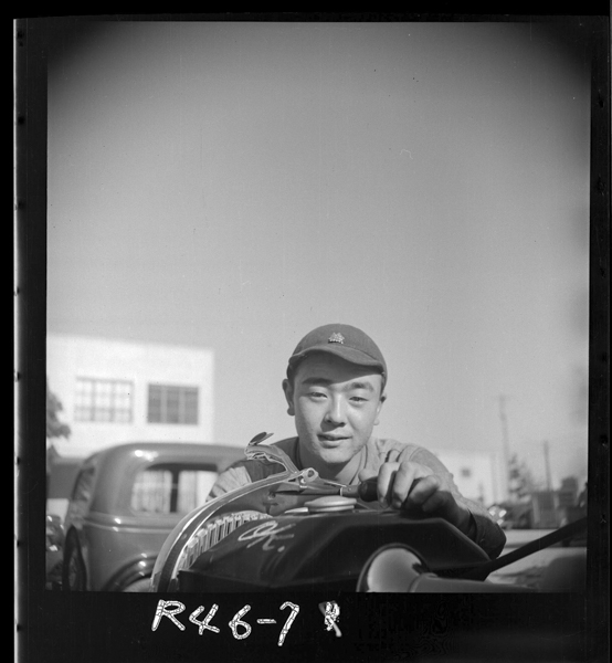 Nissanjidoushanokouin。usagigahaneru「dattosan」noenburemugamieru。