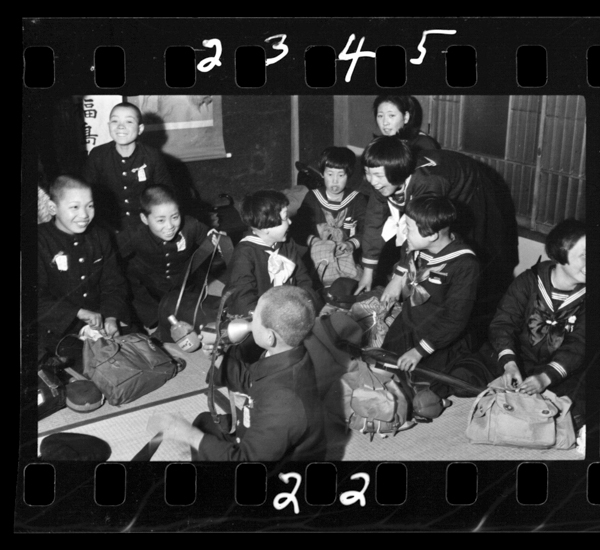 Hajimetenojoukyoudeyadodehashagufukushimakendaihyounokodomotachi。