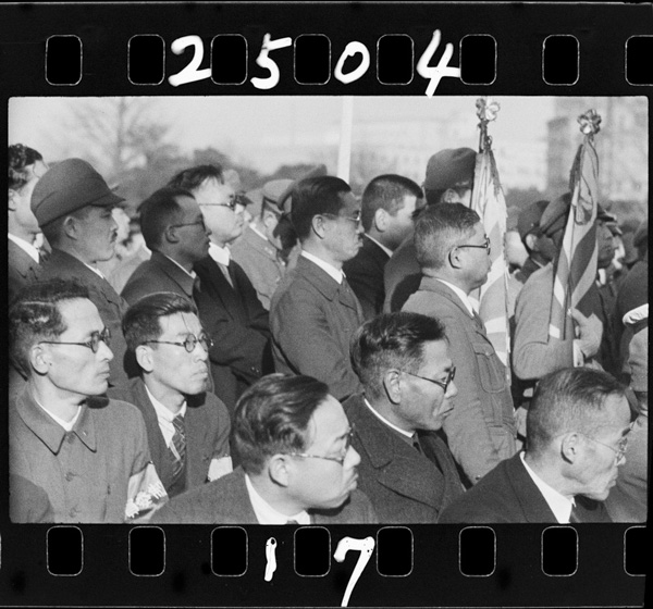 Shouwa16nen12gatsu13nichi、toukyouhibiyakouendekaisaisaretataishouhoutaikokumintaikaide。fujimotoshihachisatsuei。