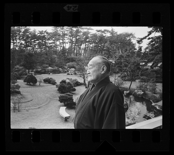 「吉田茂」掲載 00009-00030-0001