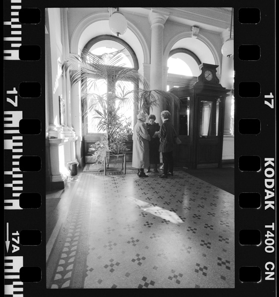 Kokuritsugekijouuraguchirobī