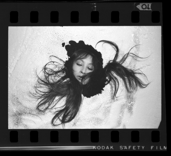 「映像の現代7 おんな」掲載 00014-05664-0006