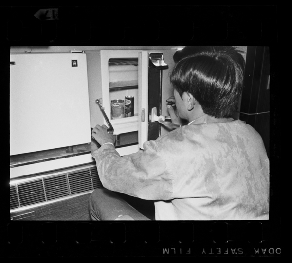 Shintaishougaishanorihabiritēshonshisetsutaiyounoienimiruningendougukei