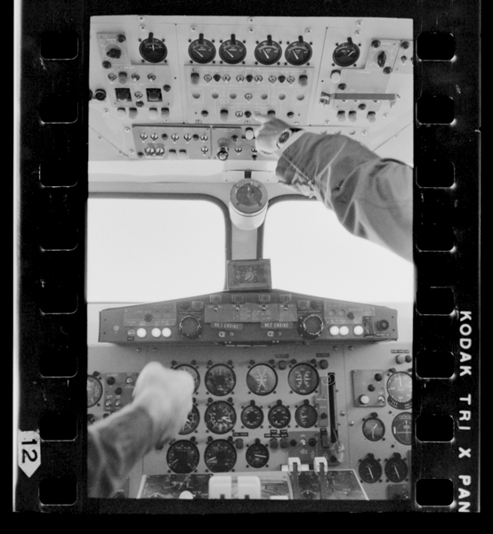 Koukuukinokinkyuujitainiokeruningenkoudou