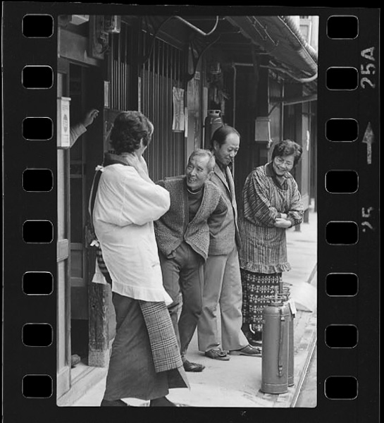 「写真集 西陣 美を織る暮らし」掲載 00021-02982-0024