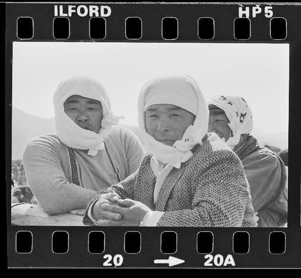 「北と東の人間録 石橋寿子写真集」掲載 00022-00002-0031