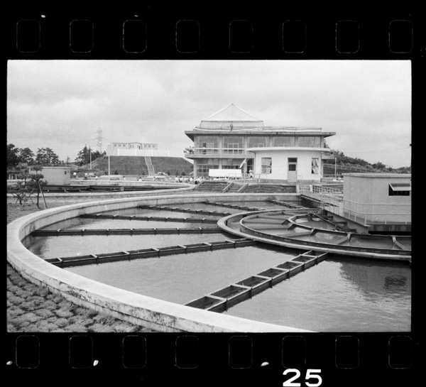 「YOKOHAMA」掲載 00026-00776-0008