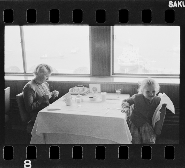 「YOKOHAMA」掲載 00026-00853-0032