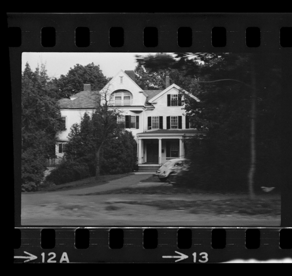 「Maybe」掲載 00032-00037-0019