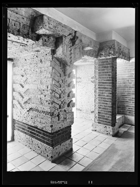 Puromunādohokutankaidanshitsunokabeditēru