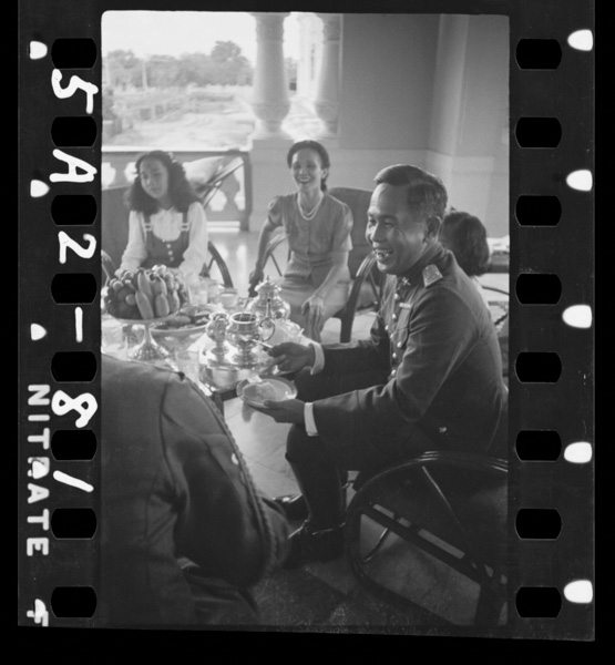 Yakushinsentosurutaikoku wakaikuninowakaishidoushapibunshushou