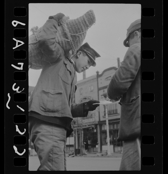 滞貨一掃の奉仕隊