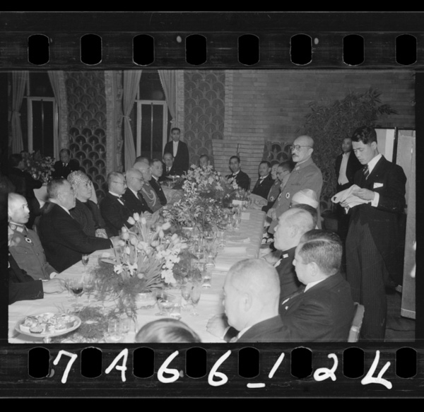 バーモ長官 感激の滞京二十日間