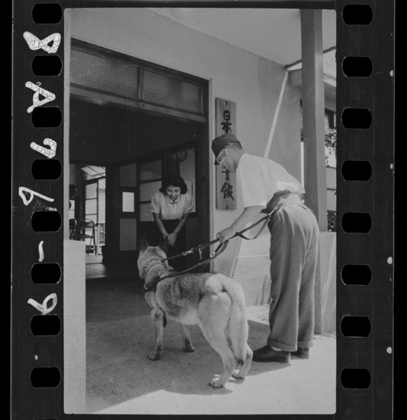 Menomienaihitotachini tenjitoshokan