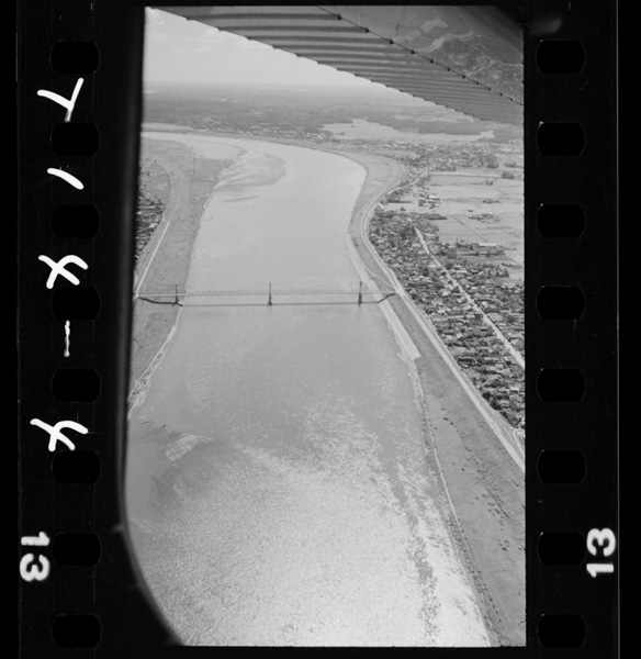 Sakaebashiwojoukuuyorimiru.shimotone