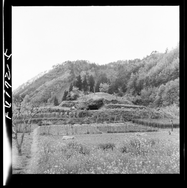 Hirose(kokufumura)nimofukasa7ken2shakunosekishitsu 4 womottazenpoukouenfun 2 ga