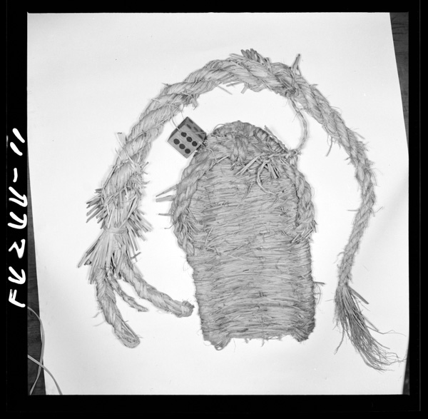 "はきもの"によせたねがい 1 ねつびょうよけのあしなかぞうり,ながのけんひがしちくまぐんかたおかむら