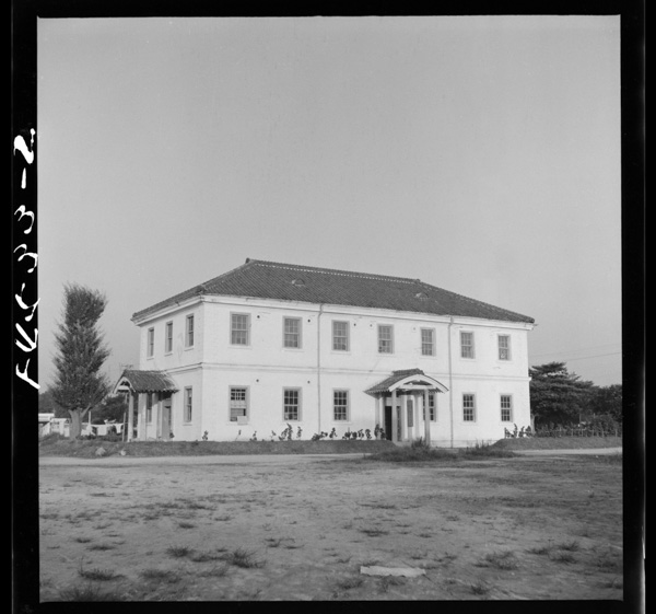 Kokokarauchikuruwasannomarunihairuwakedaga,sonomukashinomusashinogotennoatoha,ichijijuurentaiheieinishiyousaretesonokoronoheishaganokotteiru