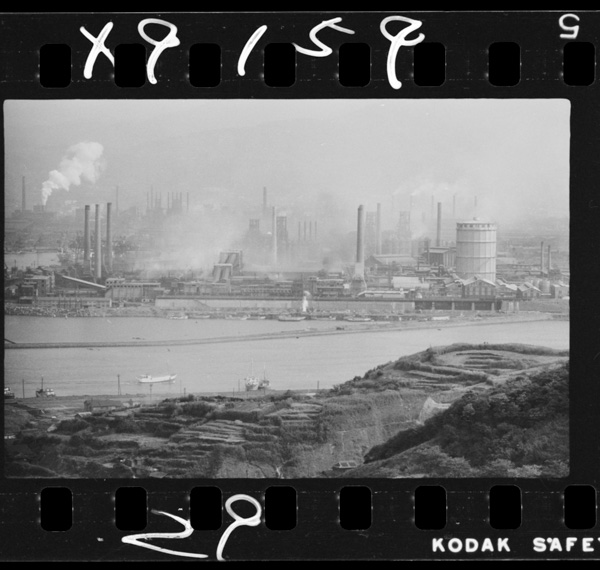 Wakamatsushikaramitayahataseitetsu.entotsunokazuhayaku500hon,hansuugatakasa40mētoruijou