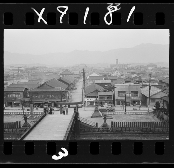 Noogatashigai.furuiienoooiekimaefukin