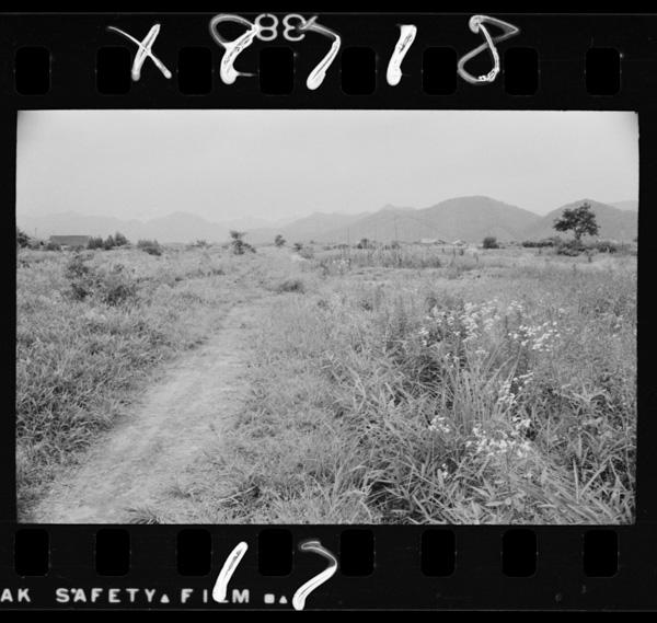 丹波高原の西部には開拓地が多い.丹波町須知付近