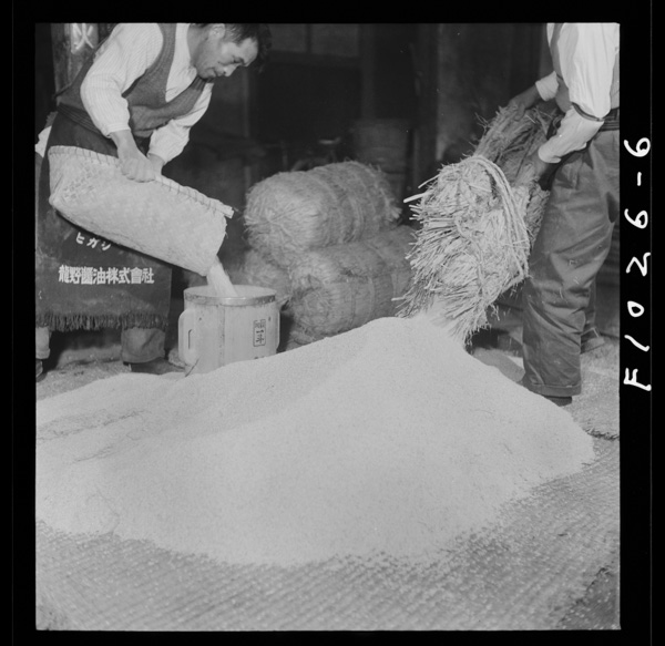 Komewotawarakaradashi,senbetsu,senjou,keiryousuru