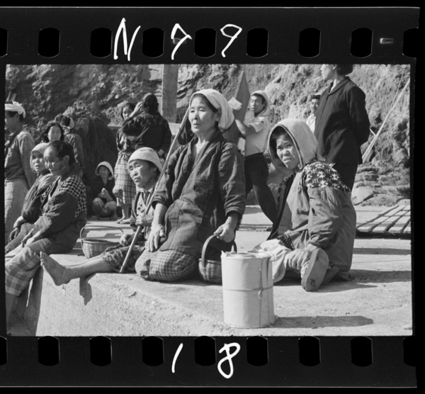 主食の到着は月に2回