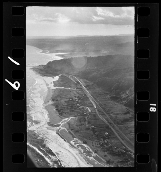 Shiranukafukinnokaigan.tookunokawahacharogawa