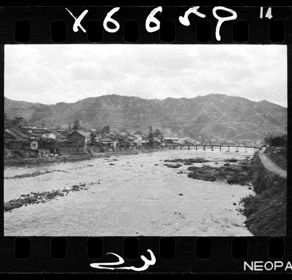 Katsuyamanomachitoasahigawa