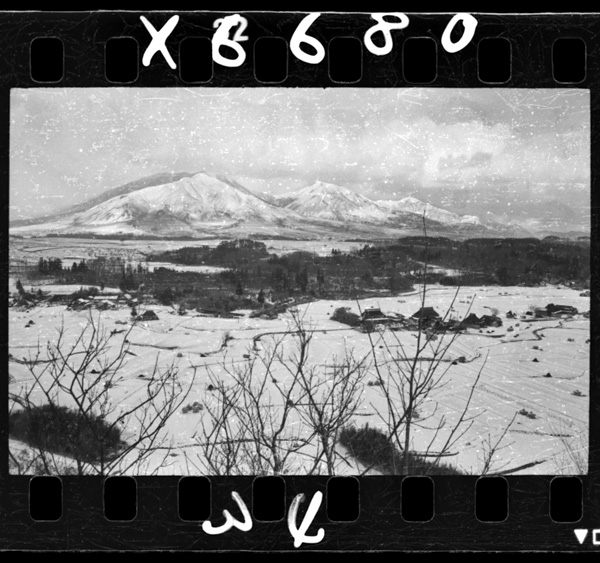 Hiruzenbonchikaramitahiruzensanza.hidarikarakami naka shimohiruzen