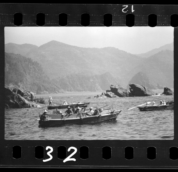 Yukikaigan.isozuritoumigamenosanranjoutoshiteshirareteiru