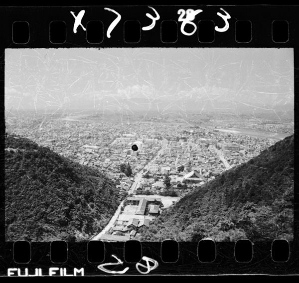 Gifushi.nagaragawagashigainohokubuwotouzaininagareru