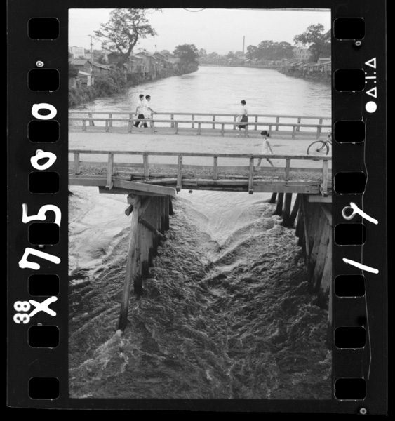 Shirakawa.kawazokohashigaichitoonajitakasa