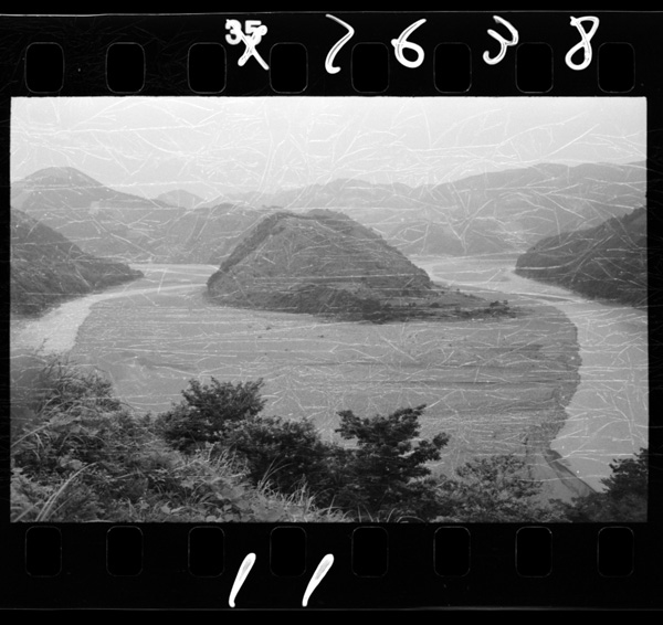 Shizuokakensakaifukinnofujikawa.ookinakowokaku