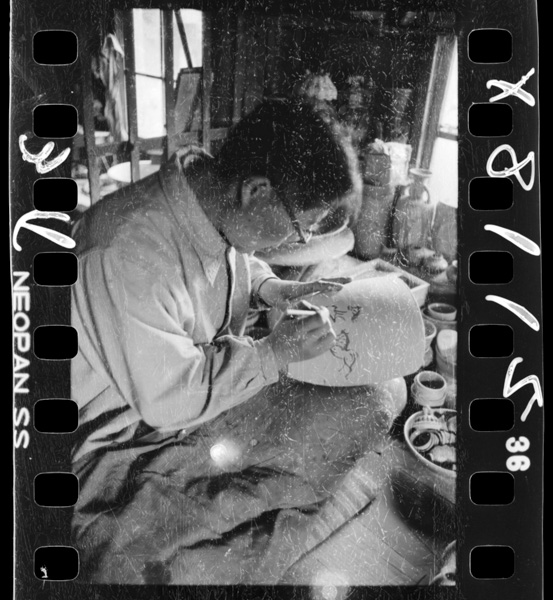 Nagaidentouwohokorusoumakomayaki