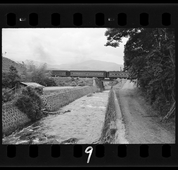 Gotenbasengahakoneyousuiwokoerutoyagategotenbaeki