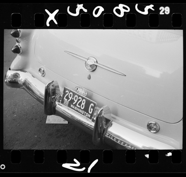 Tonarinoshuukarakitakuruma