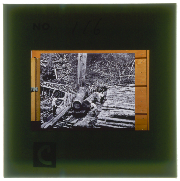 Okuyamadebassaishuuzaisaretamokuzaihashinrintetsudoudeagematsunadochuuousenkakuekimadehanshutsusaretashouwa40nengoroshinrintetsudoukinenkan