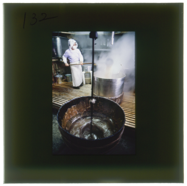 4hiyashigamadehatoujuuwokakimazenagarareikyakukesshousaserukakuhannohayasagakesshouguaiwosayuusuru