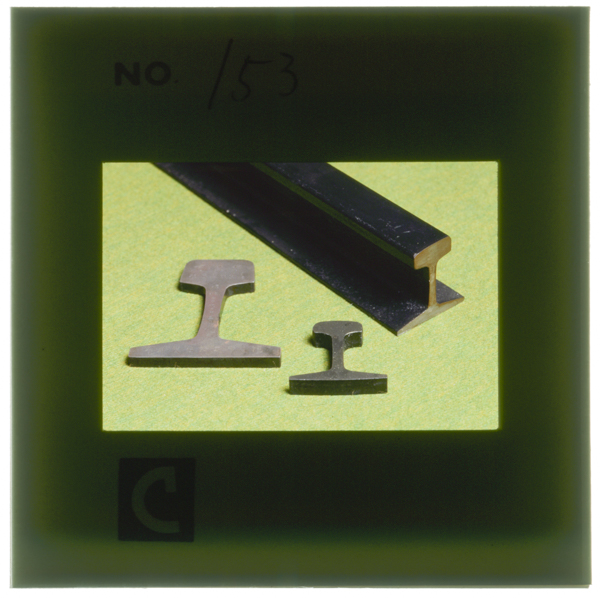 Kamaishitetsudounitsukawaretarentetsuseirēruuemigi1yādoyaku1mētoruatarinojuuryou35pondo16kiroguramuto52pondo24kiroguramuno2shugaattahidarihashouwa27nennikamaishiseitetsujodeshoshiatsuensareta50kiroguramurērukamaishiseitetsujoshiryoukantenjihin